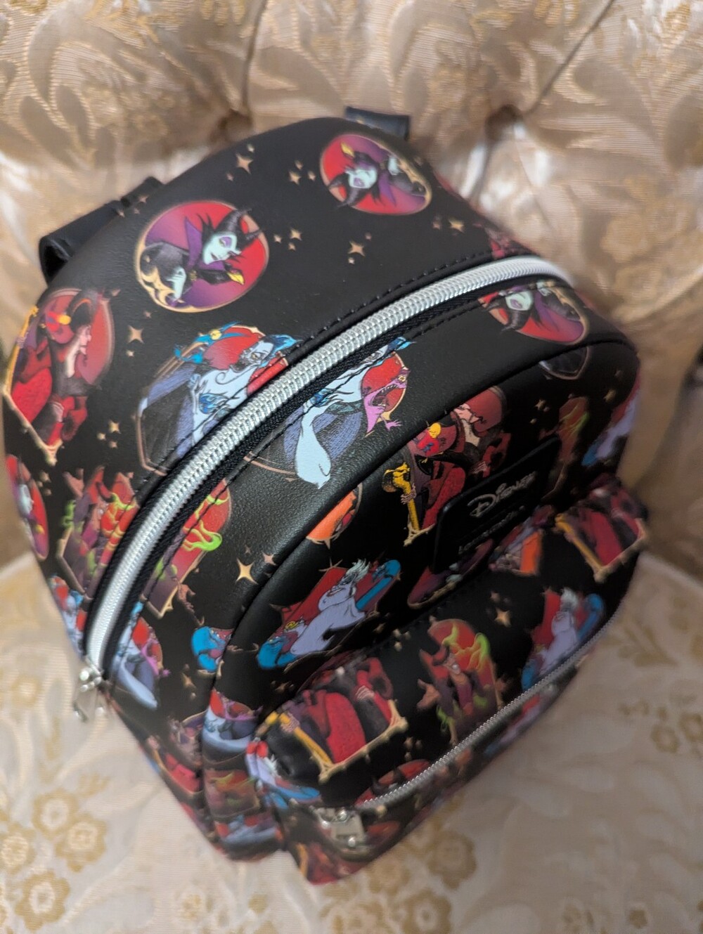 Disney Villains Portraits and Stars Loungefly Backpack - Picture 7 of 7